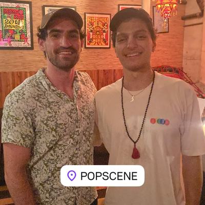 Love small venues where you can meet the artist!